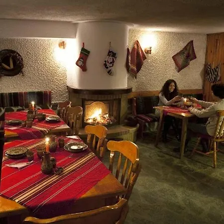 Hotel Aneli 3*