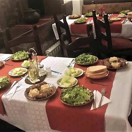 Aneli فندق